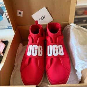 UGG women’s red Athletic Shoes never worn size 8.5